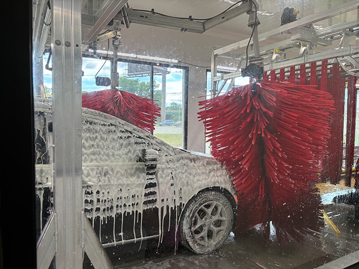 Golden Nozzle Car Wash welcomed with ribbon cutting ceremony