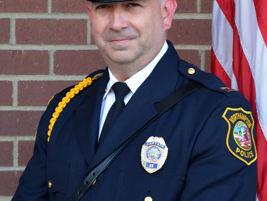 Cartledge officially named permanent police chief