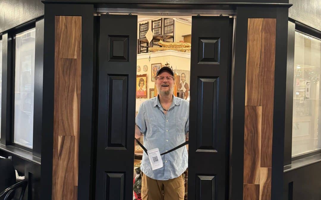 The Shiny Black Door brings eclectic shop to Thornes second floor