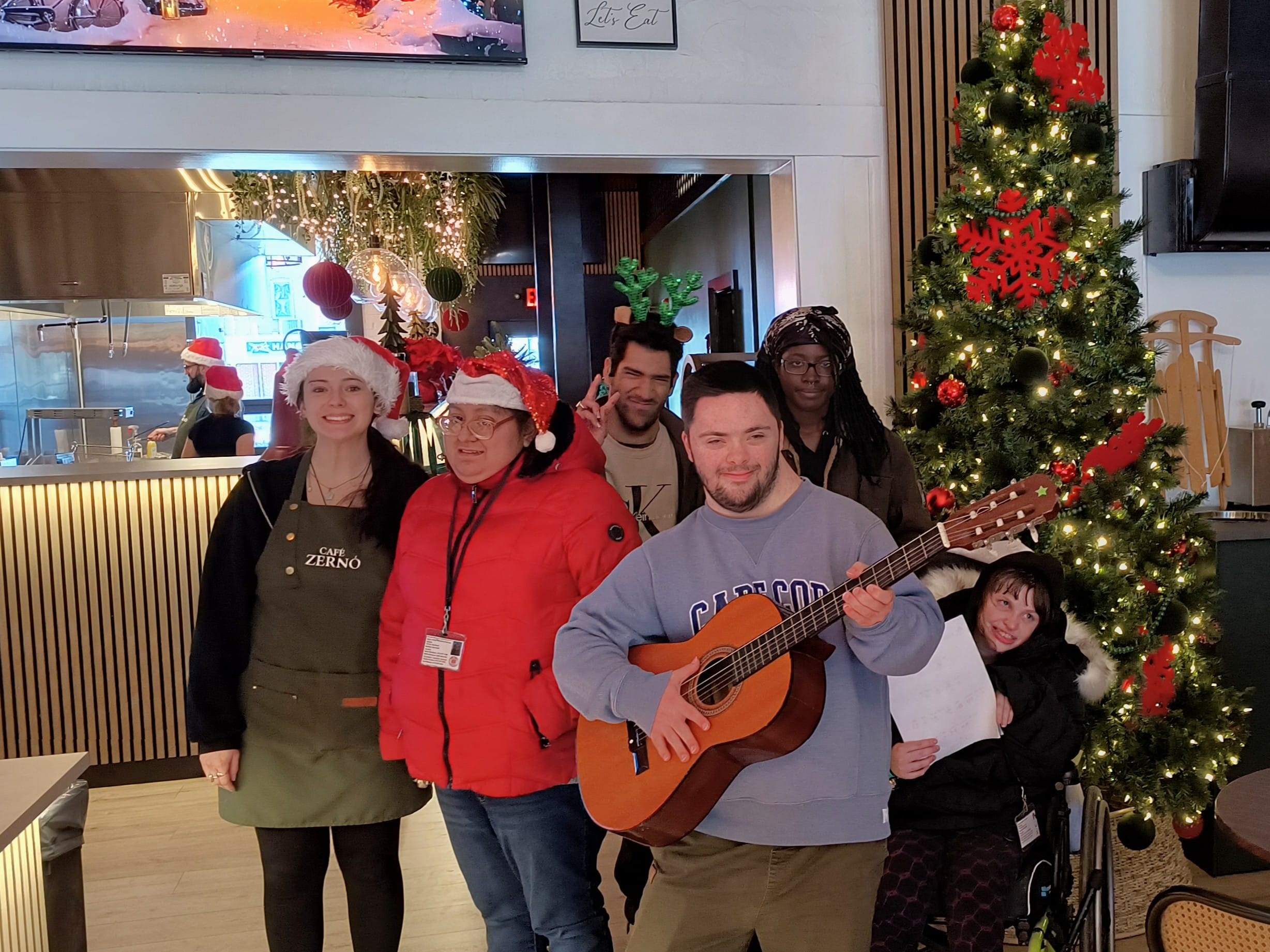 Young adults spread holiday cheer in Westfield